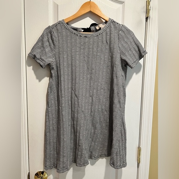 LOFT Dresses & Skirts - LOFT Striped Tie Back Swing Dress -small petite